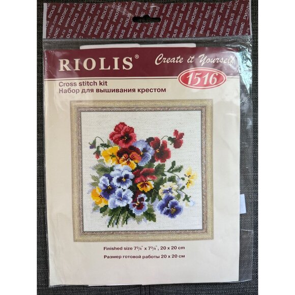 Pansy Counted Cross Stitch Kit, Riolis #1516, New in Package - Picture 1 of 3